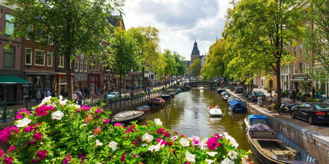 Hotel Vakantieverblijf Aan De Dijk Hippolytushoef Exterior foto